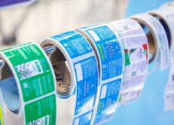 этикетка самоклеющаяся